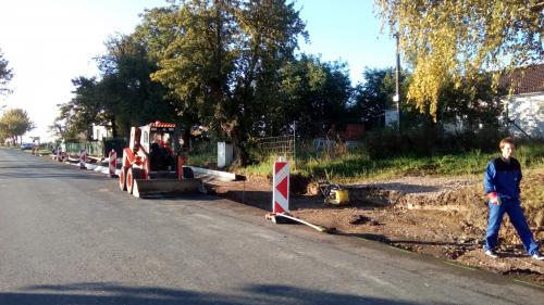 Výstavba chodníku v Horních Bučicích, 1.etapa